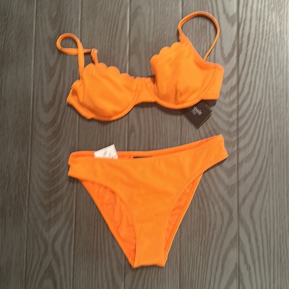 Kate Spade Bikini Swimsuit - New with tags - Picture 5 of 10